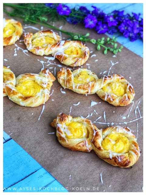 Einfache Puddingbrezeln l Vanille-Teilchen l Puddingteilchen aus Blaetterteig