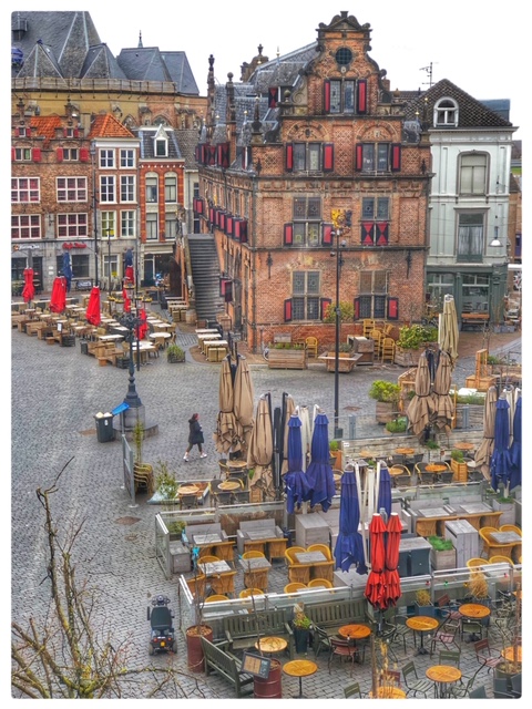 Schoenes Cafe in Nijmegen l Geheim-Tipps in Nijmegen l La Place Bistro mit Dachterrasse
