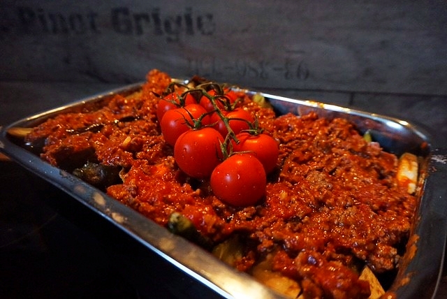 Auberginen mit Hackfleisch tuerkischer Art l Karniyarik