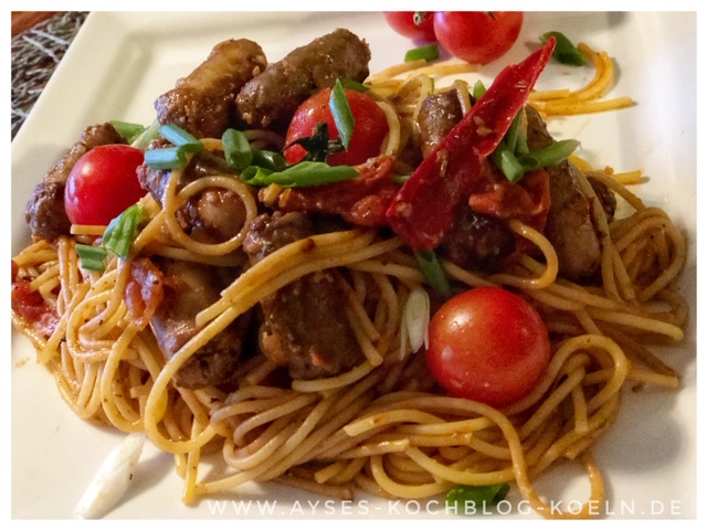 Pasta mit Sucuk-Tomaten-Sauce l Summer Pasta Merguez Jamie Oliver l Sommernudeln