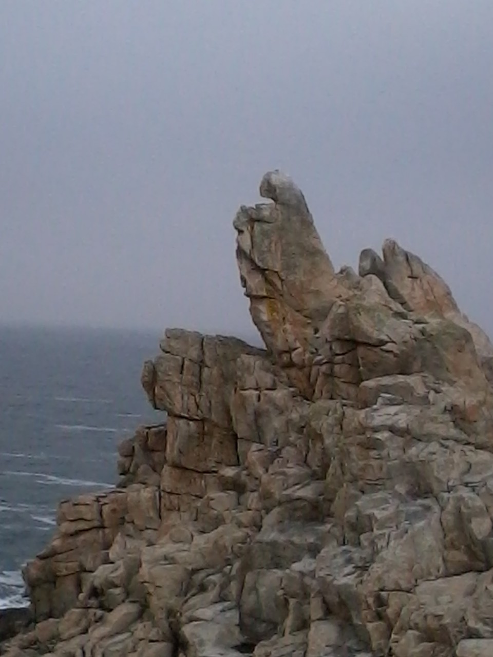 Ouessant, et la magie de la nature, les rochers sont sculptés par les éléments