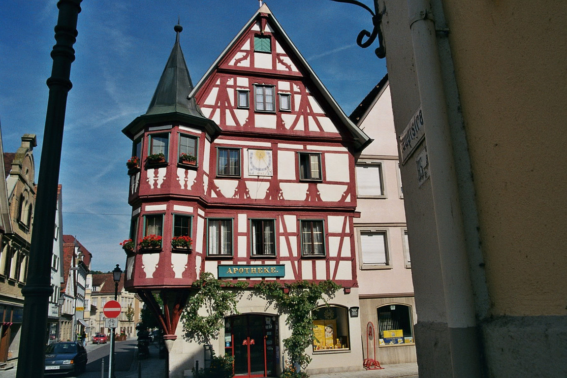 Stadt Creglingen - Getränke, Weinproben und Brennerei Haag