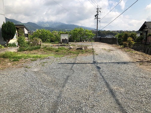 ↑飯田市鼎上山 バーバー✂スタイル建設予定地