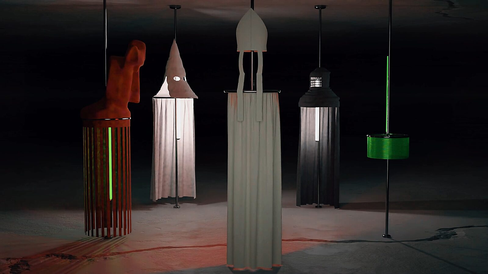 Danspaalgordijnen — videostill uit een 3D-animatie: de figuurachtige sculpturen staan rond de danspalen als een groep performers; gordijnen, kolommen en lichtstaven creëren een ritmisch geheel in de donkere ruimte.