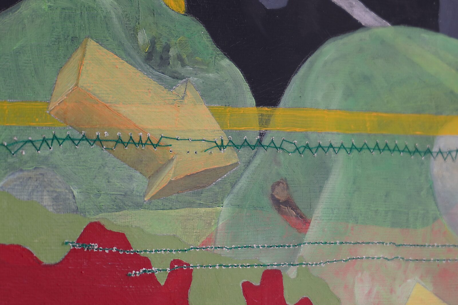 Smeltende doelen nr. 4 — MT.4.8 Scoren met doelen, detail van de genaaide naden die een kleiner olieverfschilderij in het grotere doek bevestigen.