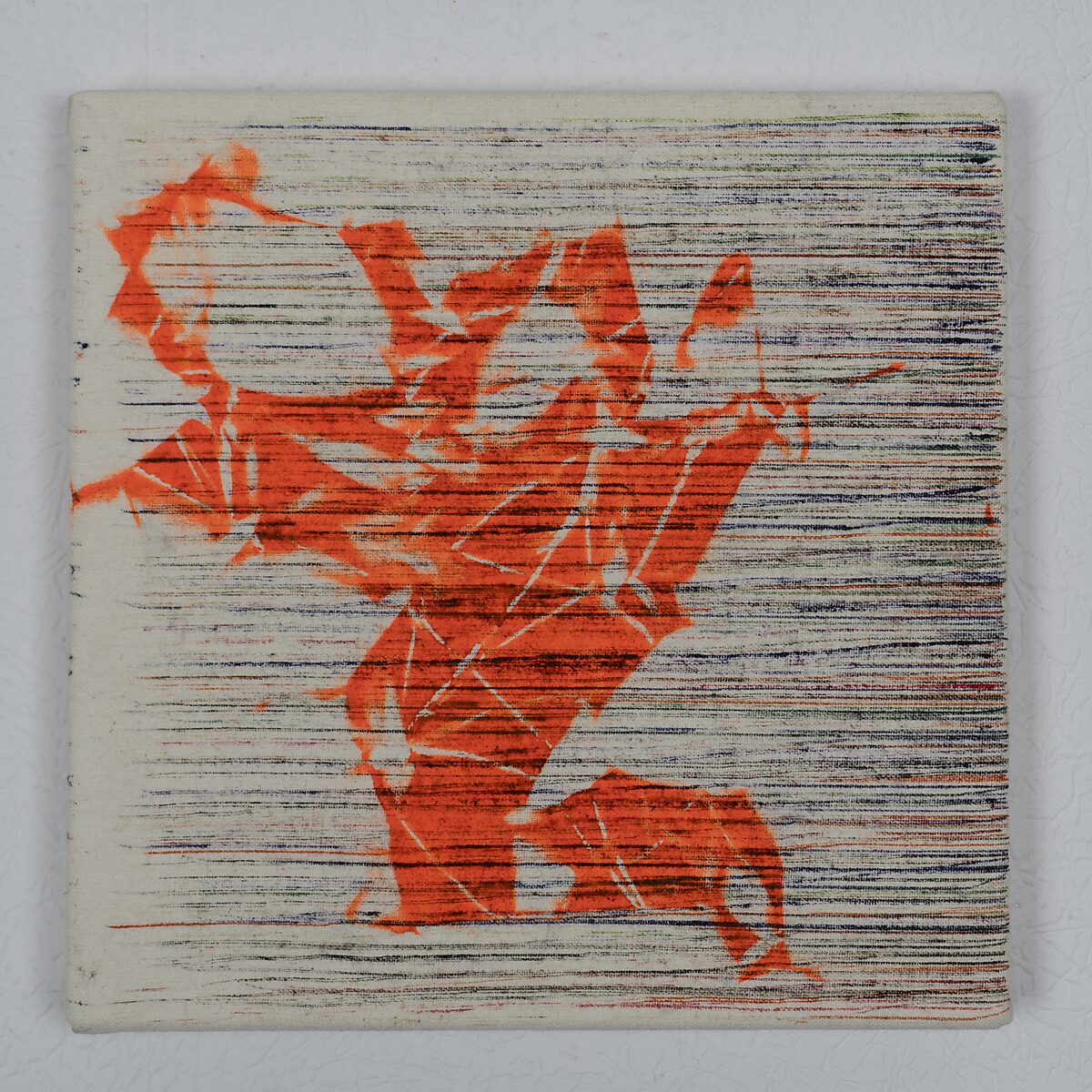 Tekeningen — Resterende inkdoekjes — tekening waarin horizontale lijnsporen het volledige doek bedekken terwijl een grote oranje inktafdruk een organische vorm in het midden vormt.