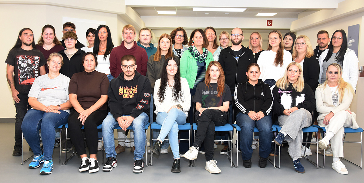 Ausbildung für Pflegefachassistenz und Pflegeassistenz Beruf startet in Horn