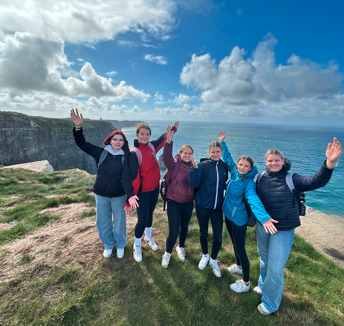 HLW Horn: Sprachwoche mit Regenschauern und stürmischen Böen