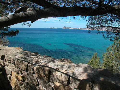 Vue de la crique de la corniche du Liouquet