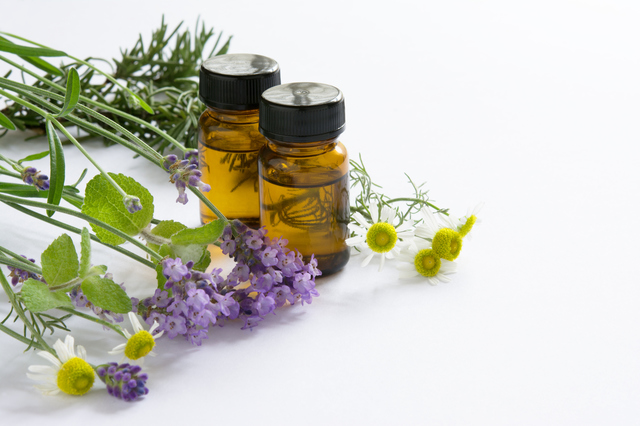 福岡県福岡市のアロマテラピー ハーブの教室anthemis アンテミス について 福岡県福岡市のアロマテラピー ハーブ の教室です Anthemis アンテミス では アロマテラピーやメディカルハーブの基礎から資格取得まで学べます スキンケア ボディケア ハウスケア バス