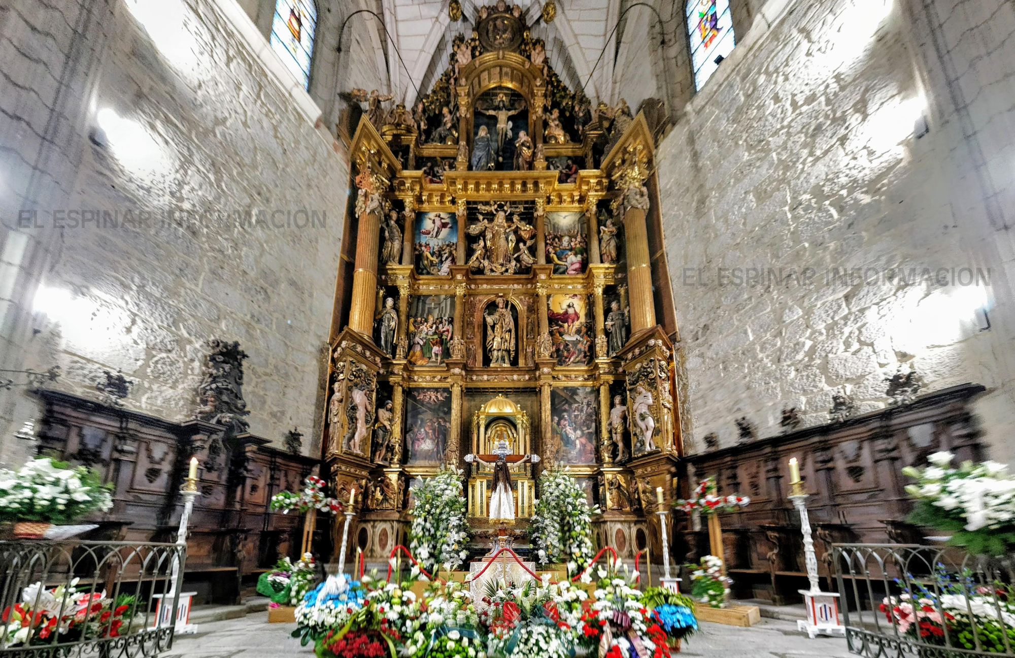 el retablo - Parroquia de San Eutropio en El Espinar (Segovia) el retablo - Parroquia de San Eutropio en El Espinar (Segovia)