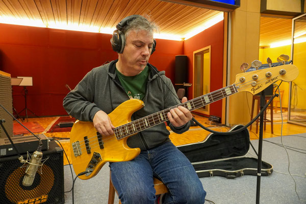 57 Bugs - Manfred Gisy