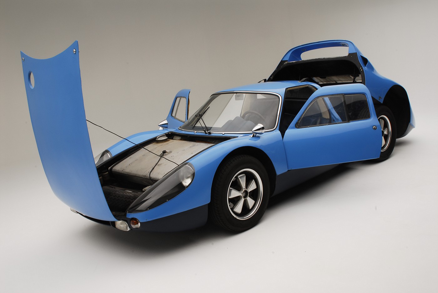 Porsche 904 Living Legend