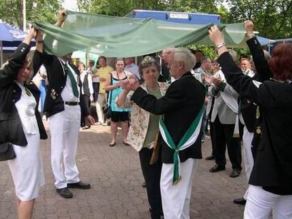 ....bevor es zum letzten Akt des Schützenfestes kommt. Der Ehrentanz.