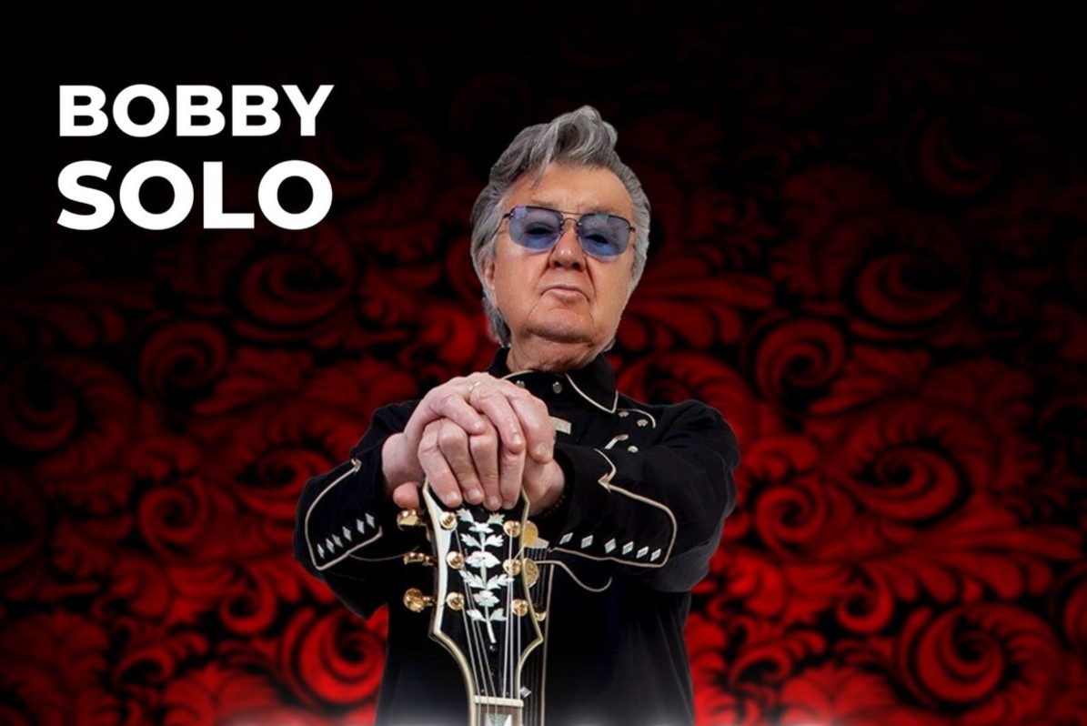 Bobby Solo e la sua band a Rosolina Mare