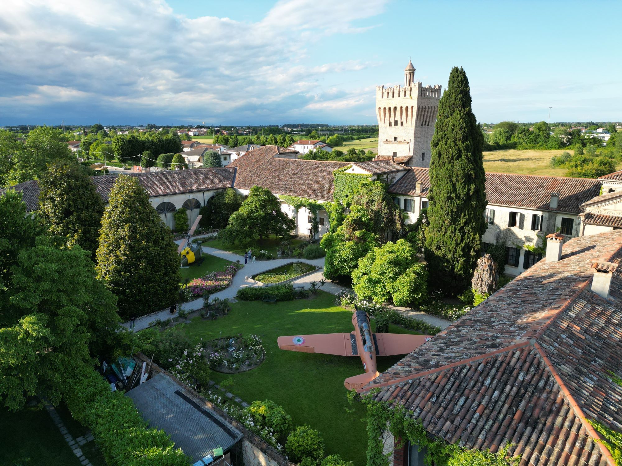 DI “VILLA IN VILLA” AL CASTELLO DI SAN PELAGIO