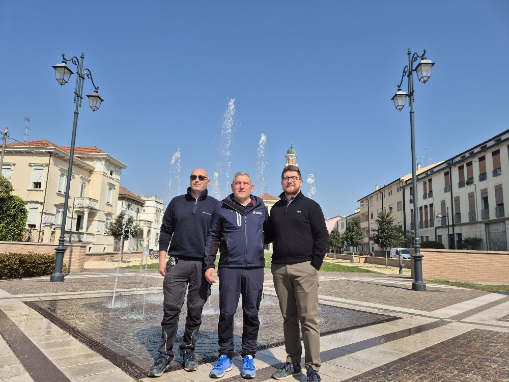 La fontana di piazza XX Settembre è tornata a zampillare