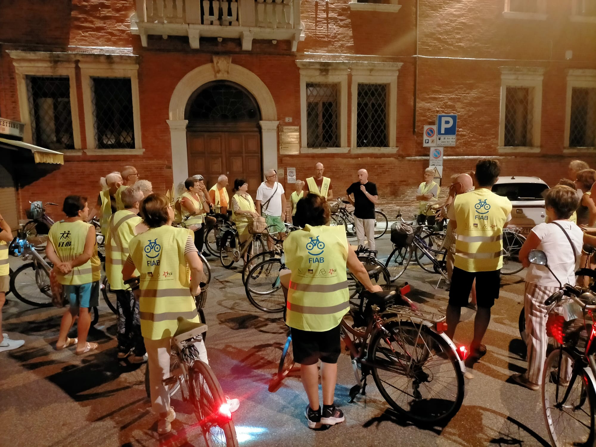 Pedalare sotto le stelle 2024. Un trionfo
