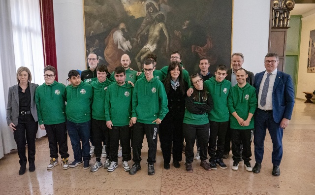 Gli Imparabili di UgualiDiversamente ricevuti a palazzo Nodari