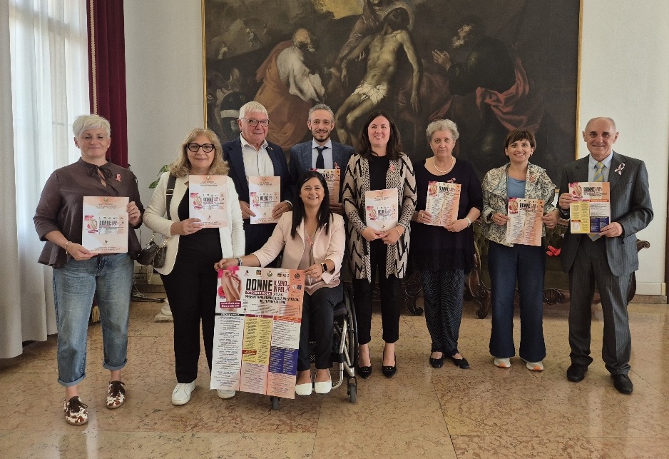 DONNE… IL SENO DI POI  Ottobre Rosa 2025 – Al via il mese della prevenzione del tumore al seno