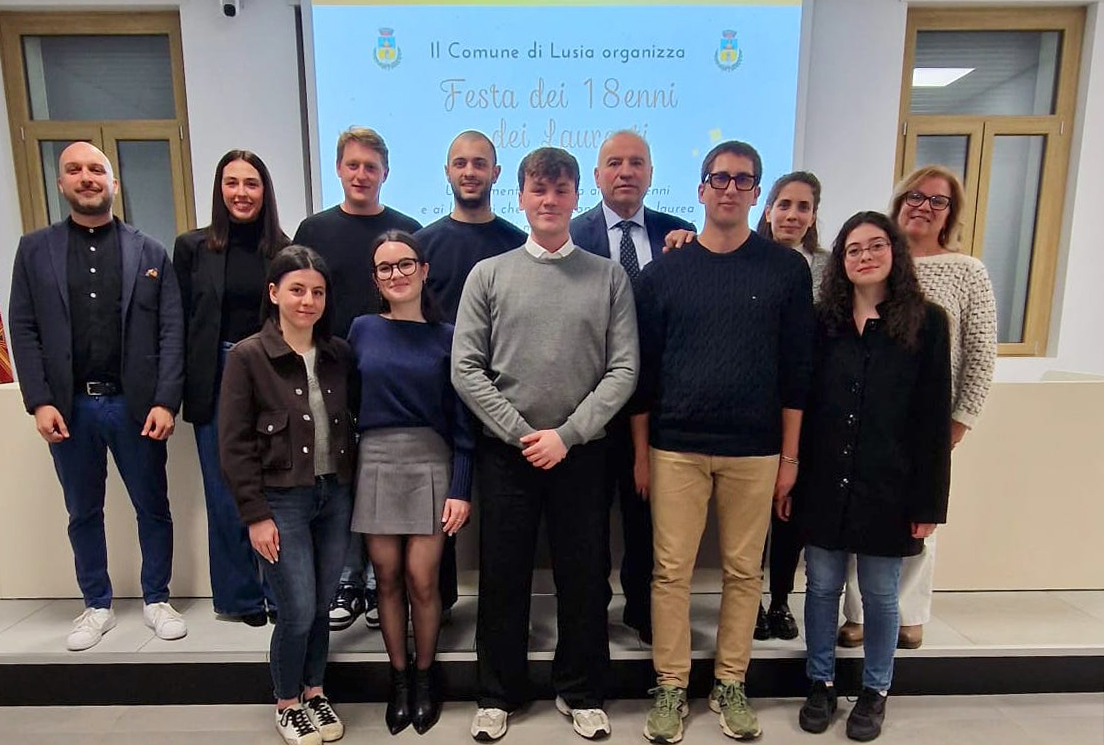 LUSIA FESTEGGIA I 18ENNI E I LAUREATI DEL 2025