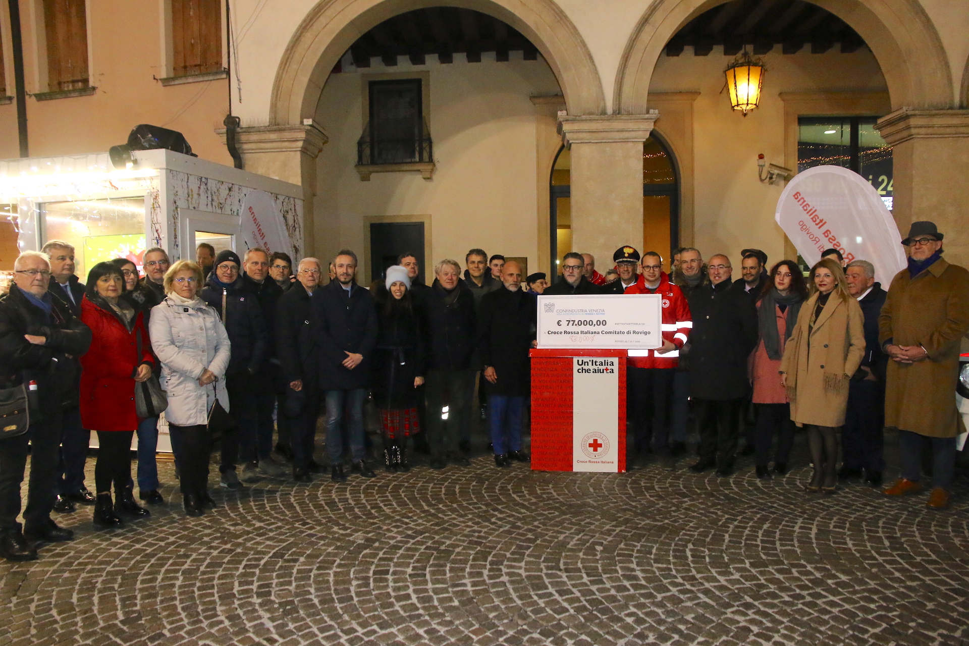 GLI INDUSTRIALI DONANO UN’AMBULANZA  ALLA CROCE ROSSA DI ROVIGO