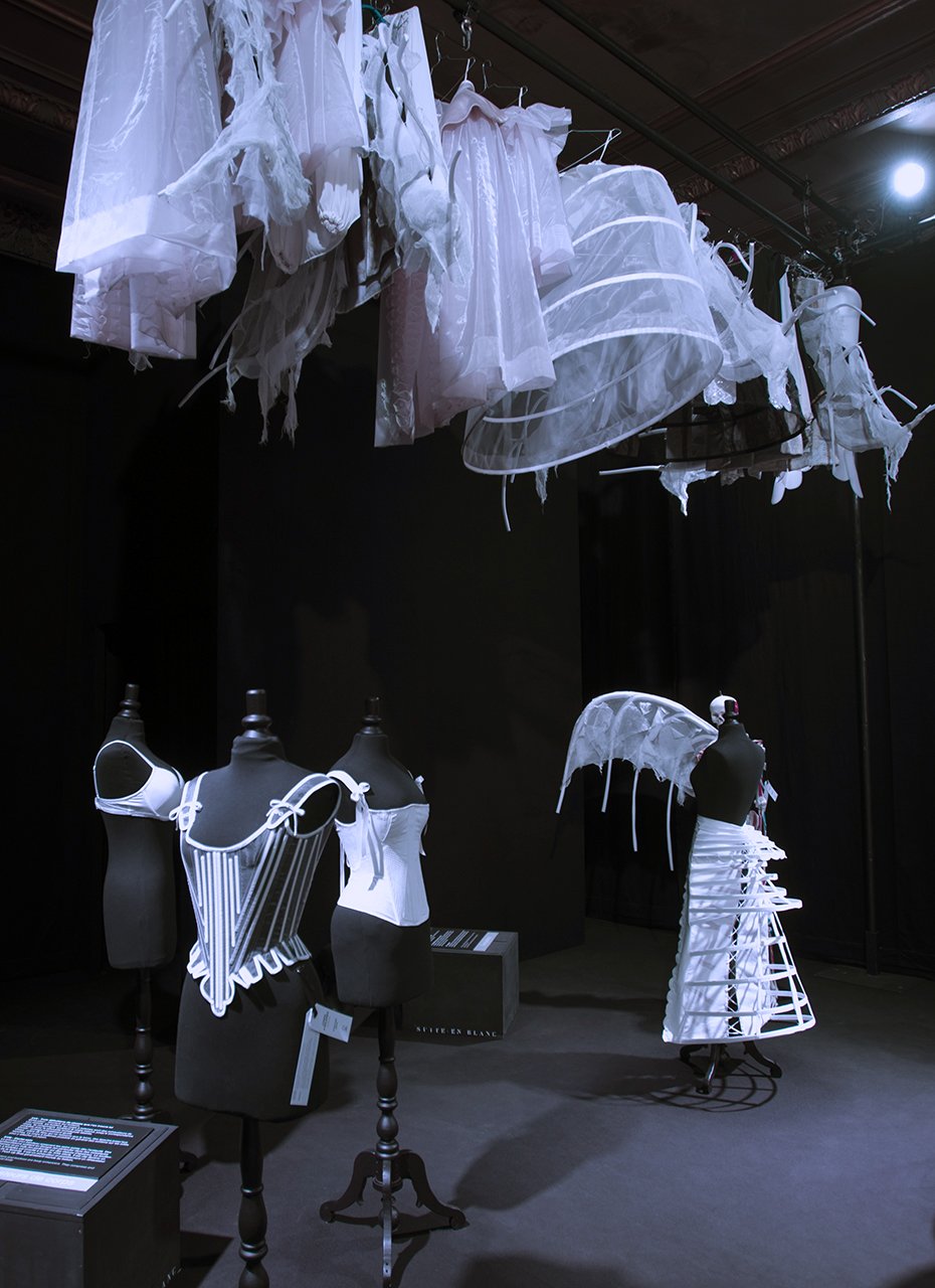 Photo de l'exposition Plus que Parfaits. Opéra de Bordeaux.