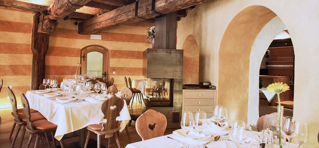 Restaurant Schwarz Adler Ristorante Kurtatsch Cortaccia Gourmet Südtirol