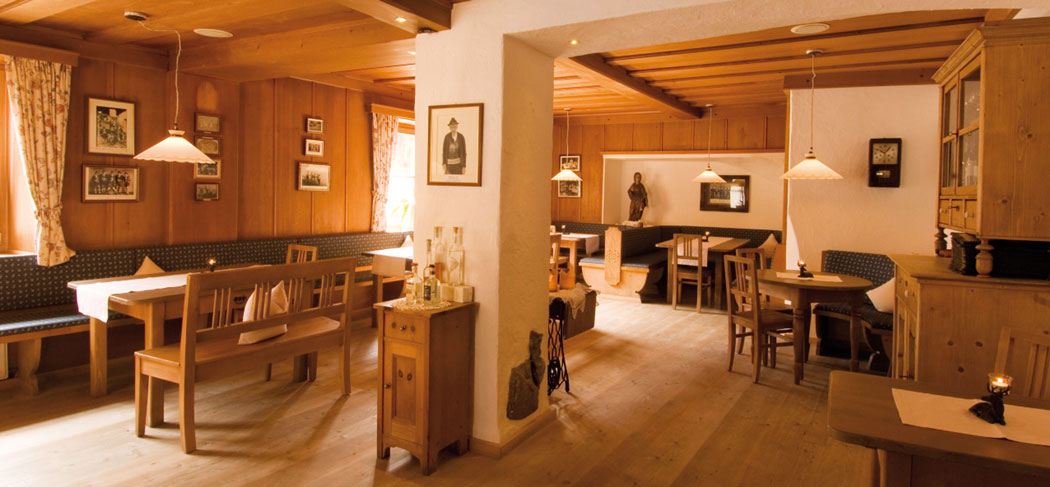 Dorfgasthaus Lamm Mitterwirt - Bar & Restaurant - St. Martin - Gourmet Südtirol