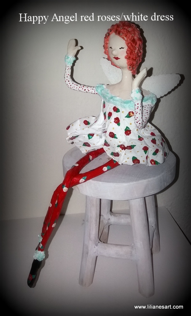 Happy Angel Summerlove met rode roosjes