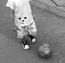 2歳11ヶ月サッカーの練習方法