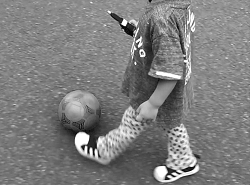 2歳11ヶ月サッカーの練習方法