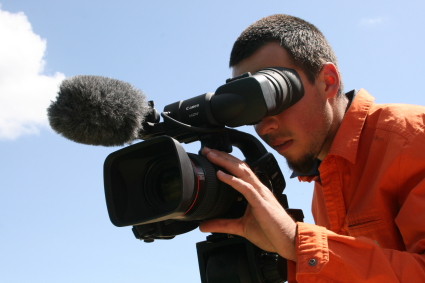 Tournage Un Oeil en Coulisses à Planète Sauvage - Port Saint Père - Juillet 09 © Pierre Sagot