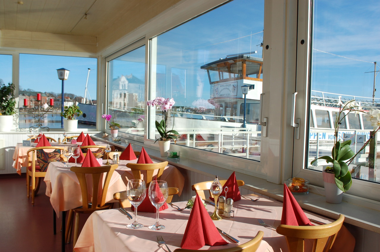 Warum ins Riva? - Das Restaurant an der Schleibrücke