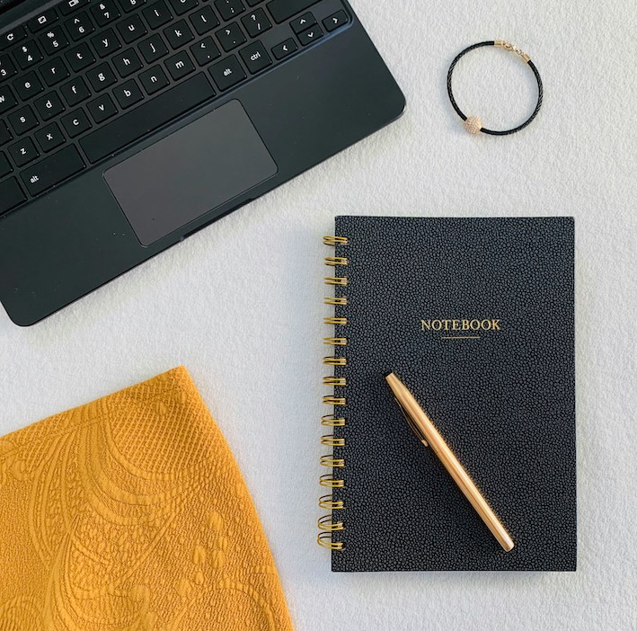 How to Keep Track of Story Ideas: ADHD Writing Tips & The Power of a Story Snapshot Template