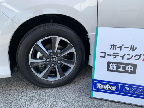 EXキーパーの部分施工もOKです。 トヨタ ノア - KeePer PROSHOP