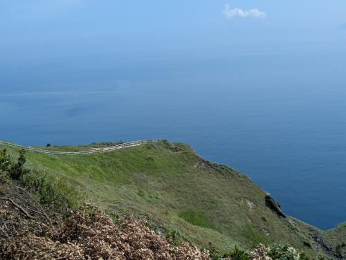 「KeePer施工車と高茂岬の絶景