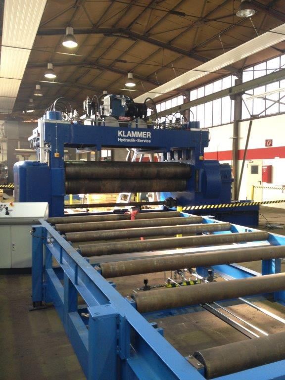 Umbau einer mechanischen Rollenrichtmaschine auf eine moderne Hydrauliksteuerung