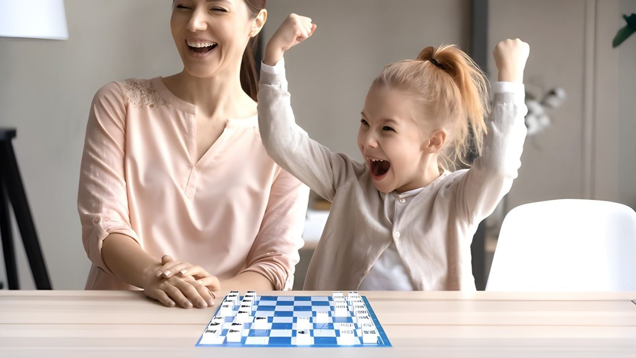 Das sollten Sie wissen, bevor Sie Ihrem Kind Schach lernen