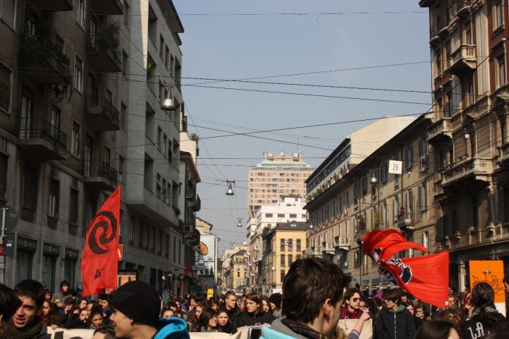 12 MARZO il SISA nella LOTTA