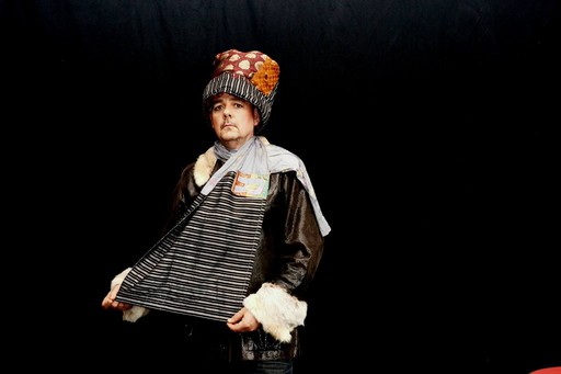 ROBIN HÄGELE