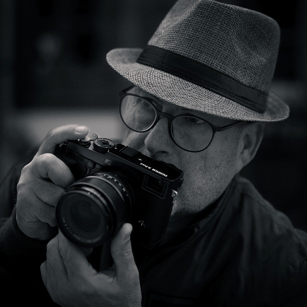 Wann sind Fotos sensibel bzw fallen unter besondere Datenkategorien des Art 9 DSGVO oder überwiegen die Interessen der abgebildeten Personen die Interessen?