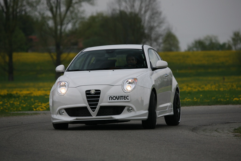 NOVITEC ALFA MITO - イタリア車はビアルベーロ/BIALBERO