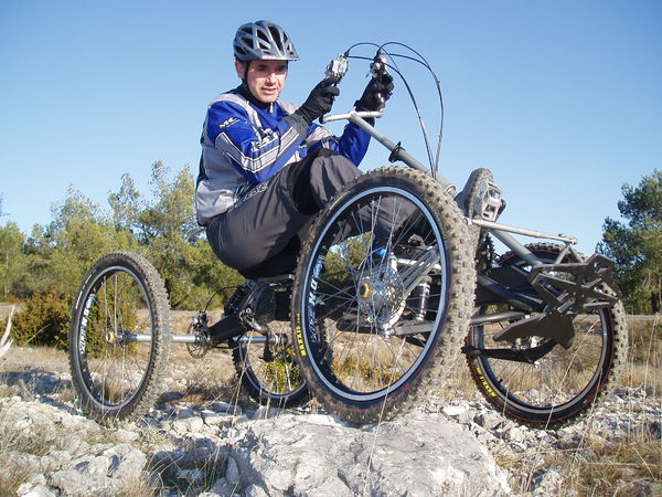 Tral sur des rochers