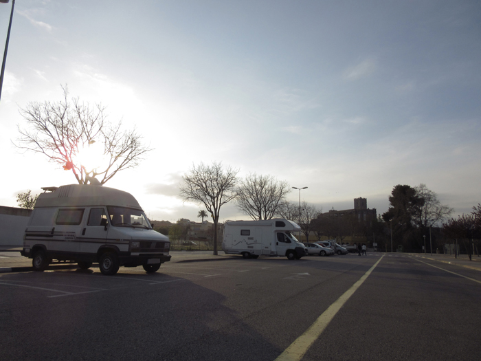 Castelló d’Empúries frei stehen Wohnmobile