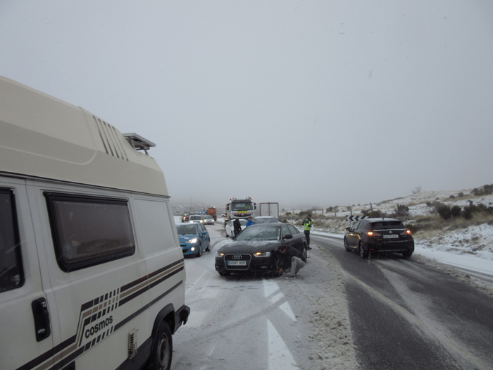 Pass festgefahren im Schnee