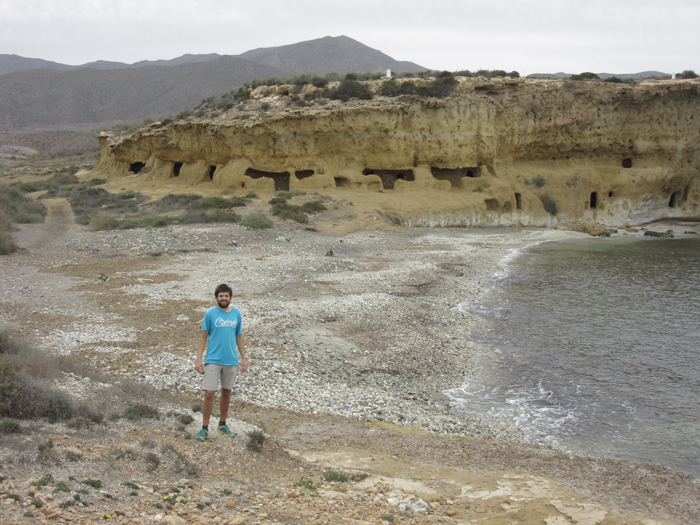 Spanien Wandern Höhlen am Meer Natur 