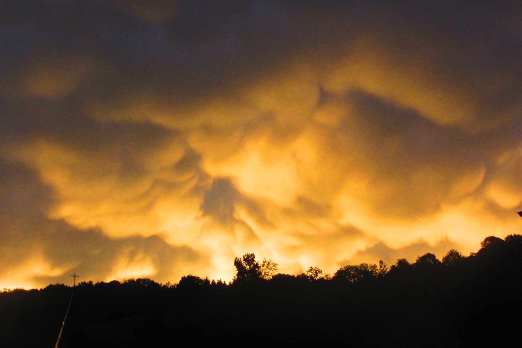 Déferlante de nuages après l'orage