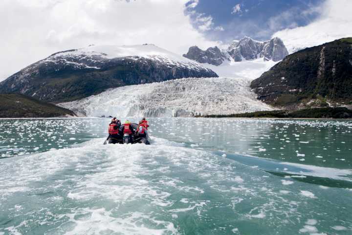 Zodiac-Exkursion zum Pía-Gletscher