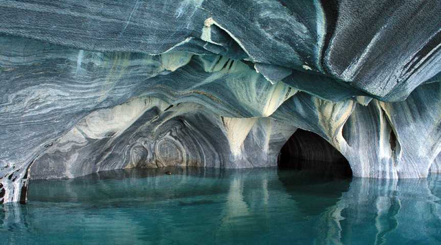 Marmorhöhlen auf dem Lago General Carrera